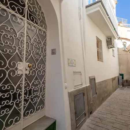 Ferienhaus Maison Juliette - De Vivo Realty *