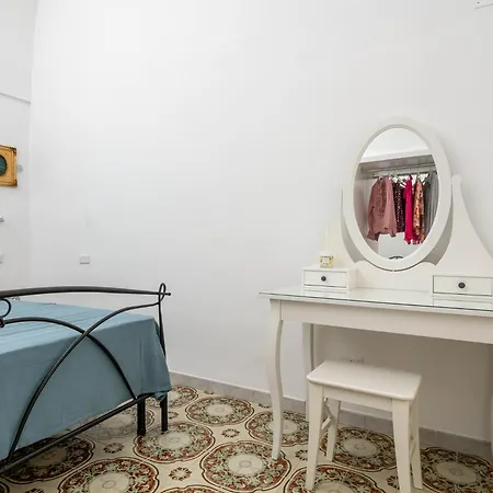 Maison Juliette - De Vivo Realty Semesterbostad *